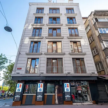 Lavin & Стамбул